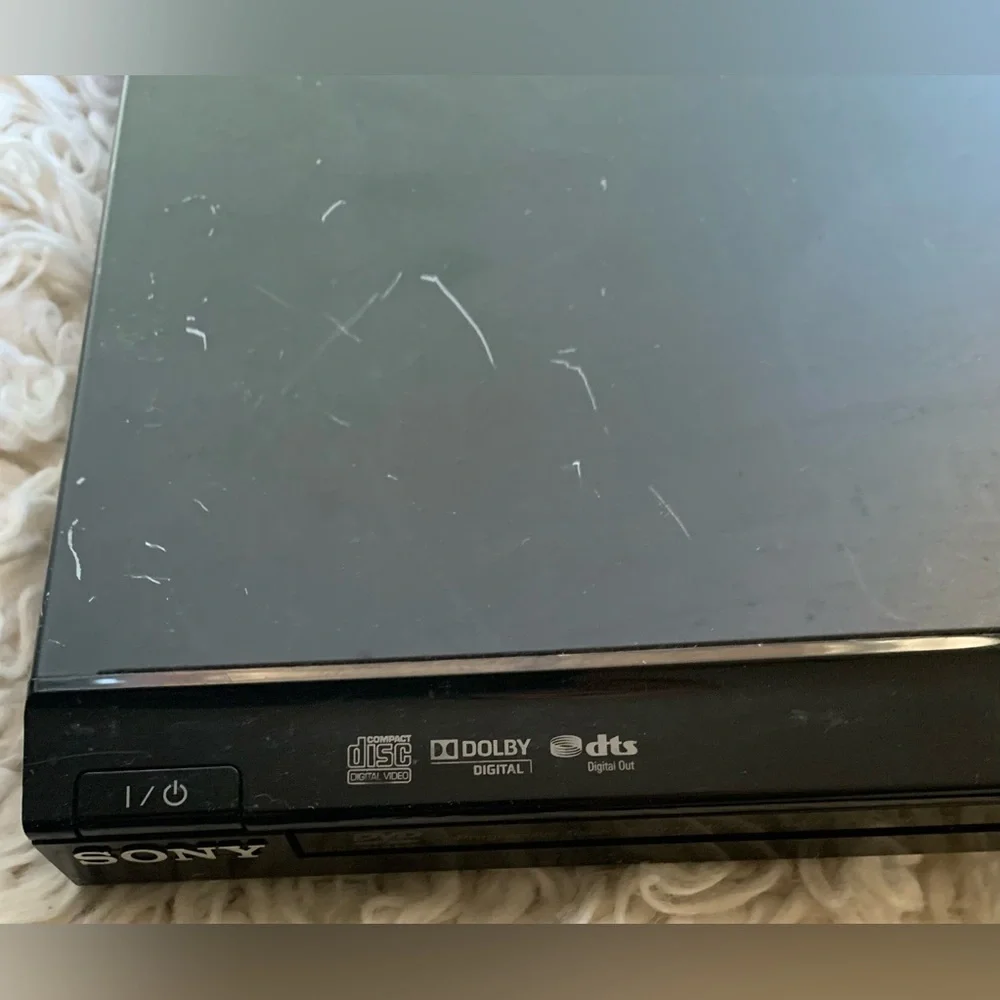 Sony DVP-SR101P Progressive Scan DVD/CD Player Tested Working With Remote